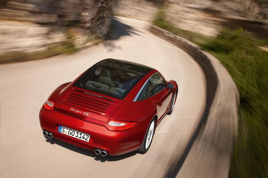  Porsche 911 Targa 4S 2008 года  (фото 38 из 41)